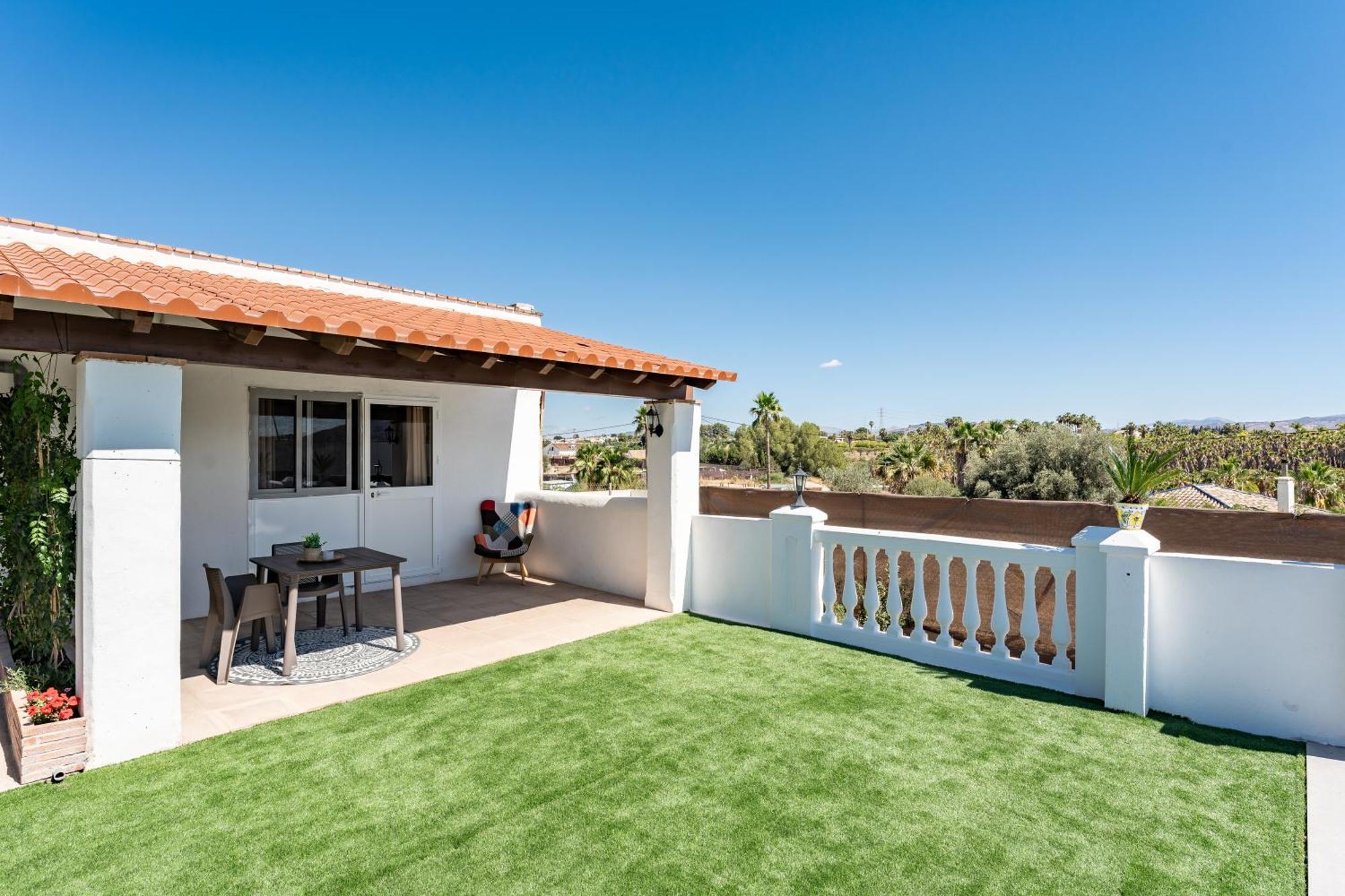 לינה וארוחת בוקר מאלגה La Casa De Familia מראה חיצוני תמונה