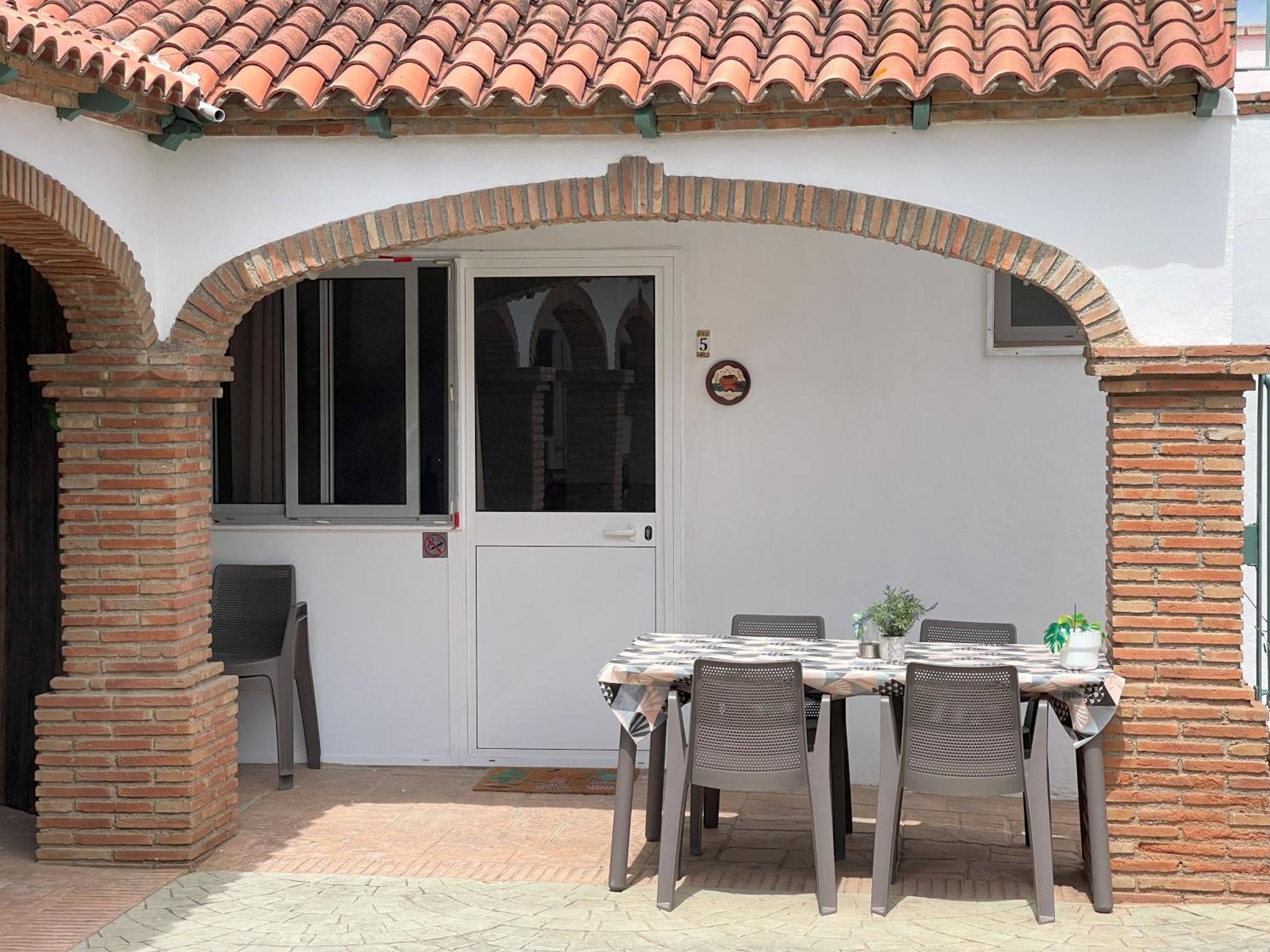 לינה וארוחת בוקר מאלגה La Casa De Familia מראה חיצוני תמונה